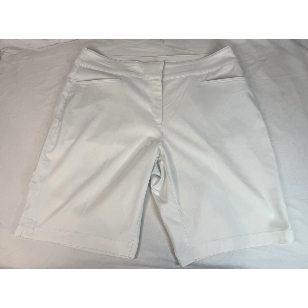 PGA Tour White Golf Shorts Women Size 12 Stretch Bermuda Performance Sport‎